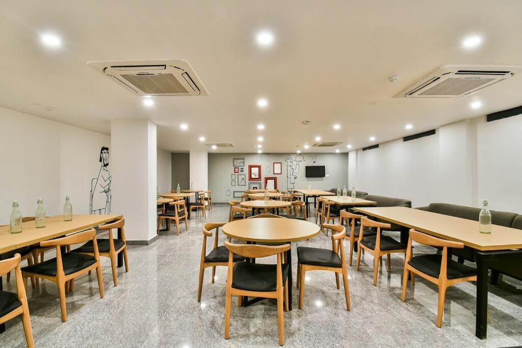Mudita By Kirti Hotell Patna  Exteriör bild